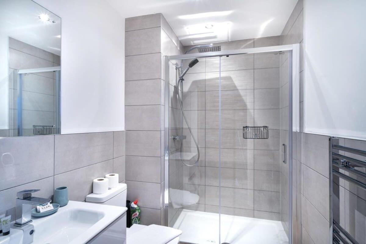 Stayzeni, Alexandra Rise Lovely 1 Bed Apartamento